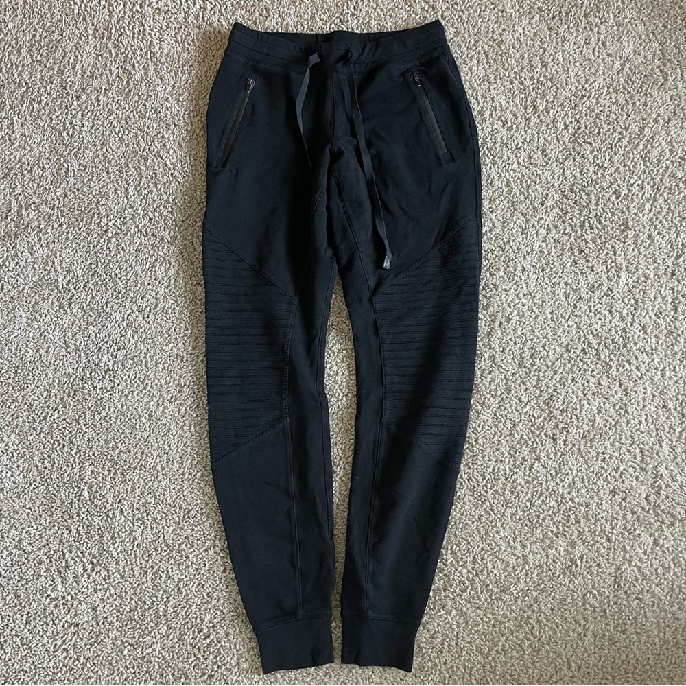 ALO Yoga Zip Pocket MOTO Sweatpants Joggers